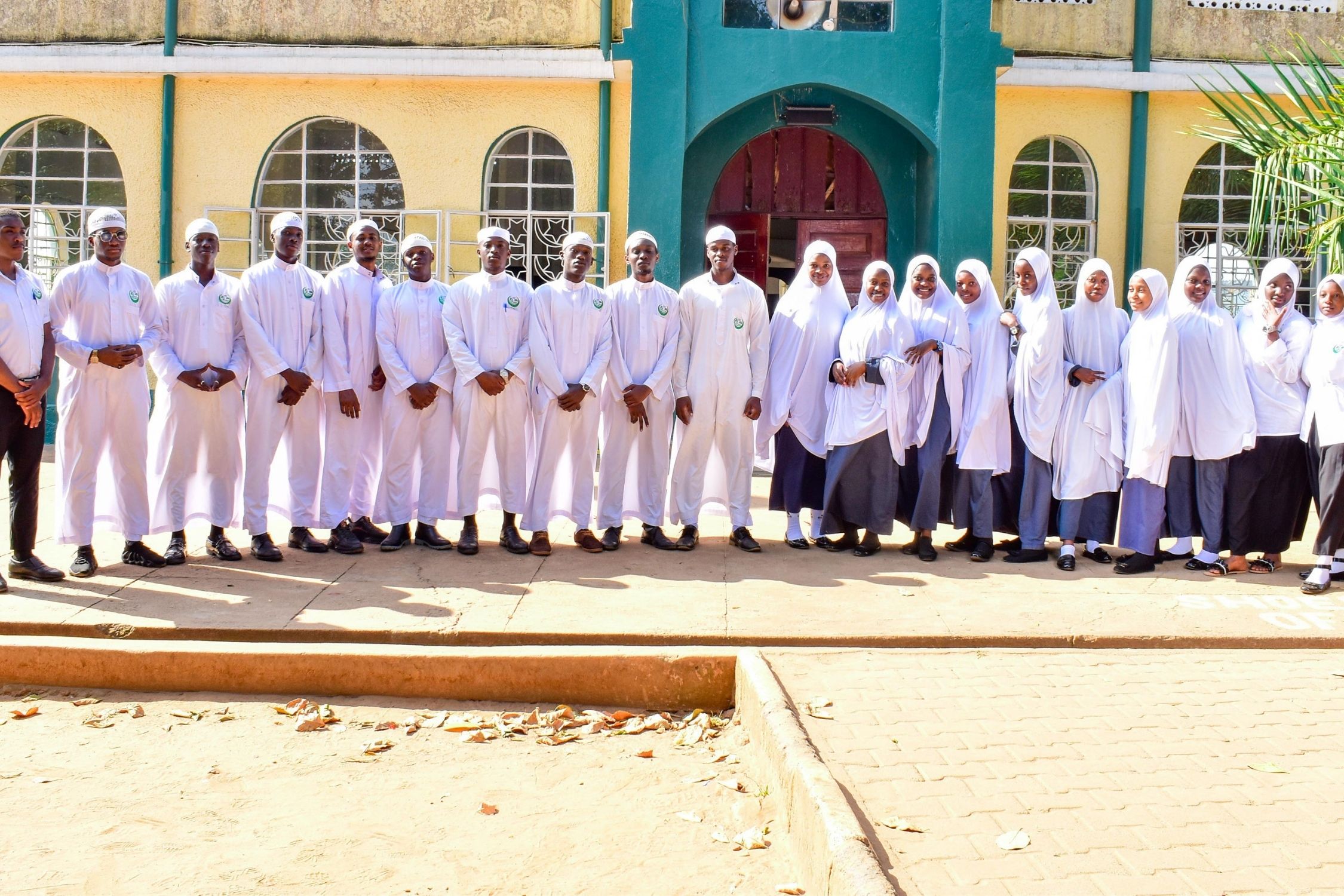Thanawi boys & girls at Bilal Islamic Institute — photograph 33