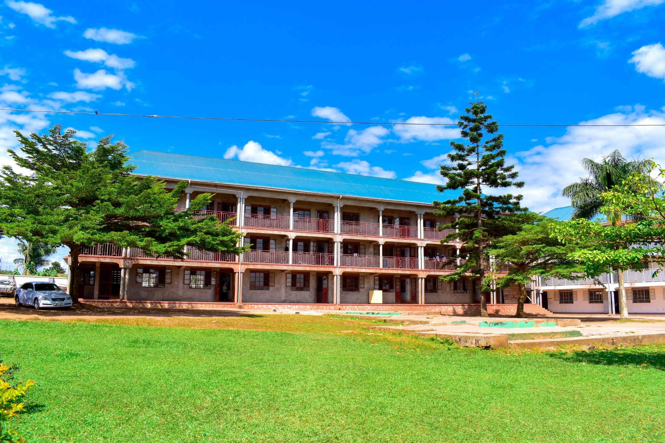 Campus flat building at Bilal Islamic Institute — photograph 38